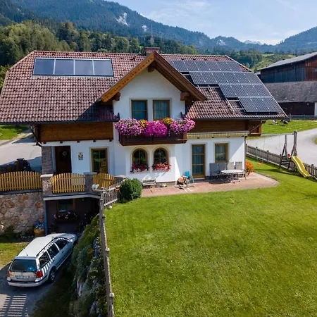 Pernerhof *